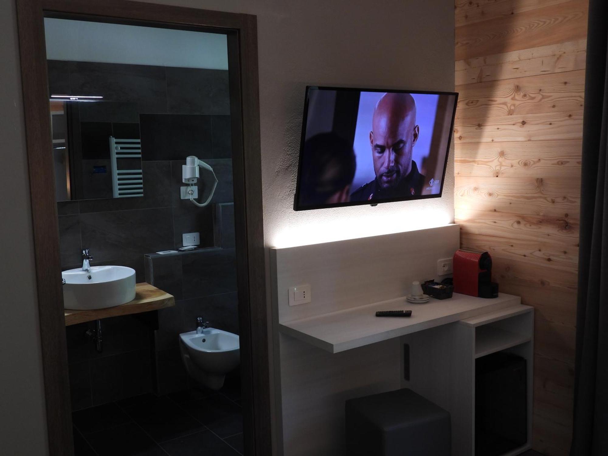 בורנו Albergo Rusen מראה חיצוני תמונה